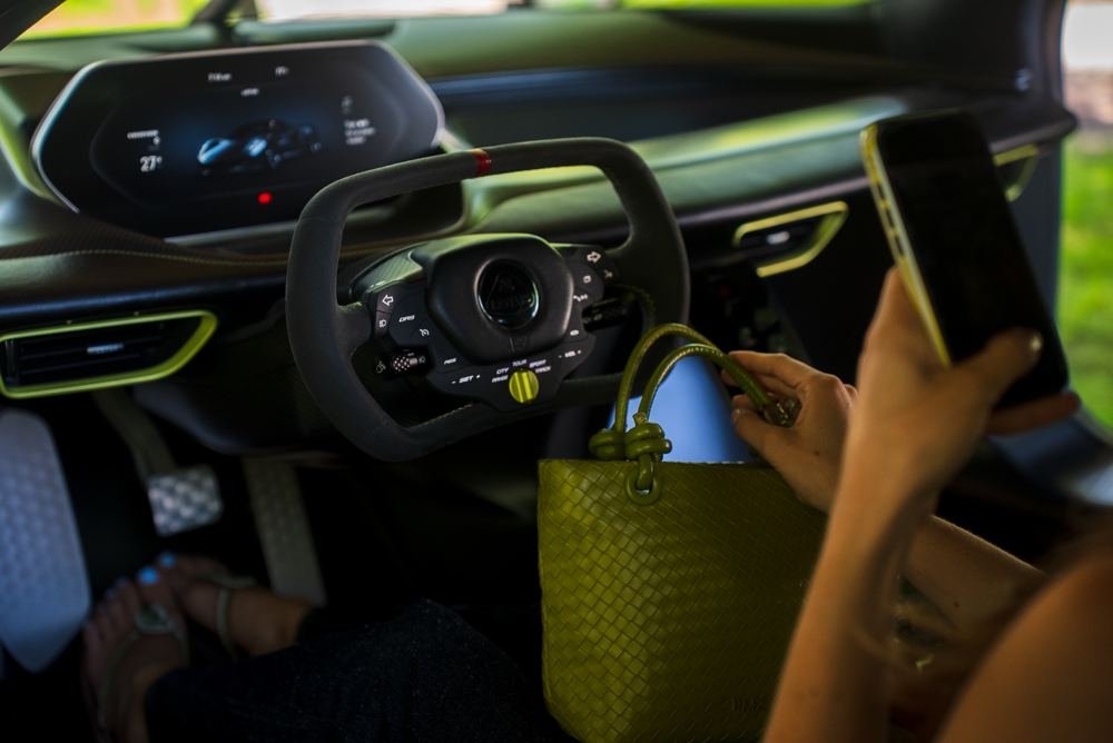 Lotus interior